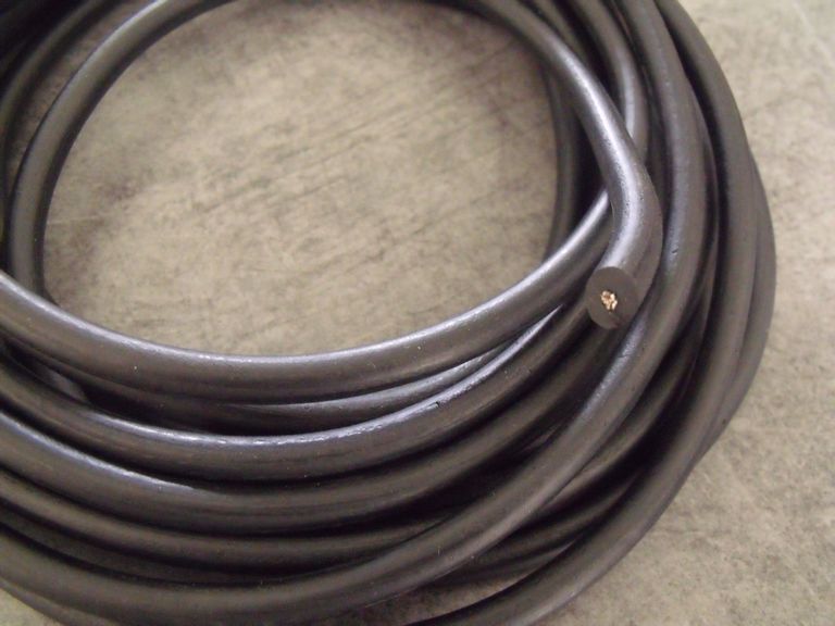 Cable haute tension pour bobines HT/anti parasite, en 30 cms